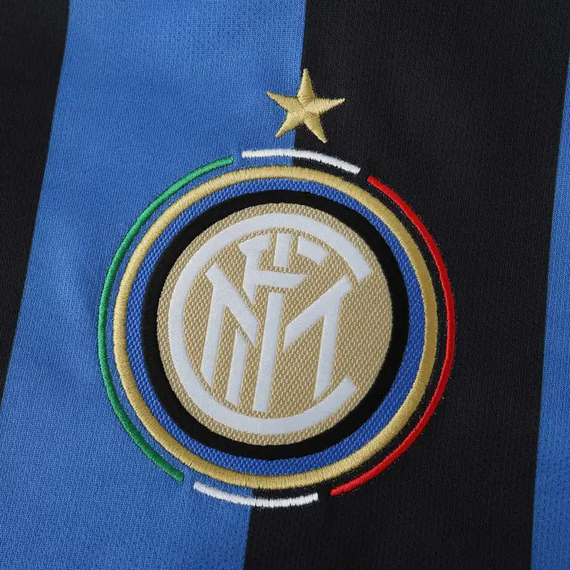 F.C. Internazionale Milano Home Retro Fan Version 09/10 Season Jersey