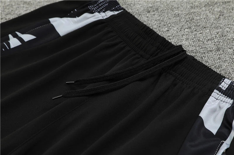 Manchester United 24/25 Black/Grey Training Suit