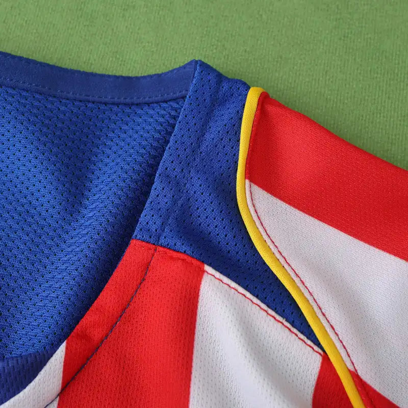Club Atlético de Madrid Home Retro Fan Version 04/05 Season Jersey