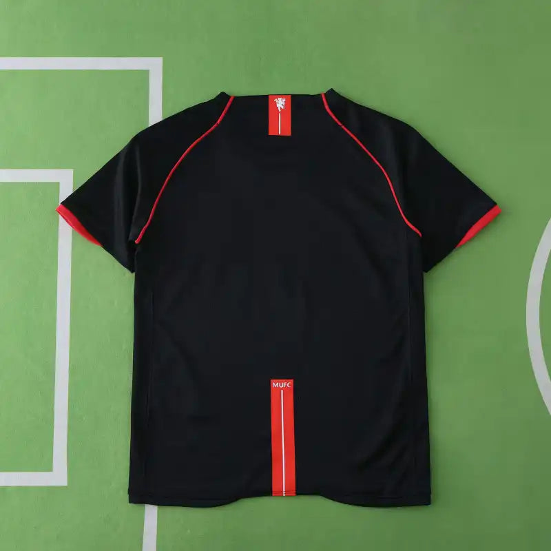 Manchester United F.C. Away Retro Kids Kit 07/08 Season