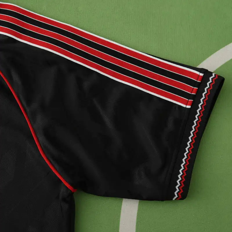 Manchester United F.C. Retro Collaboration Style Fan Version 24/25 Season Jersey