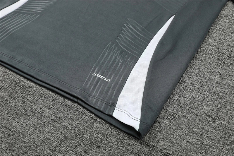 Manchester United 24/25 Grey Training Suit
