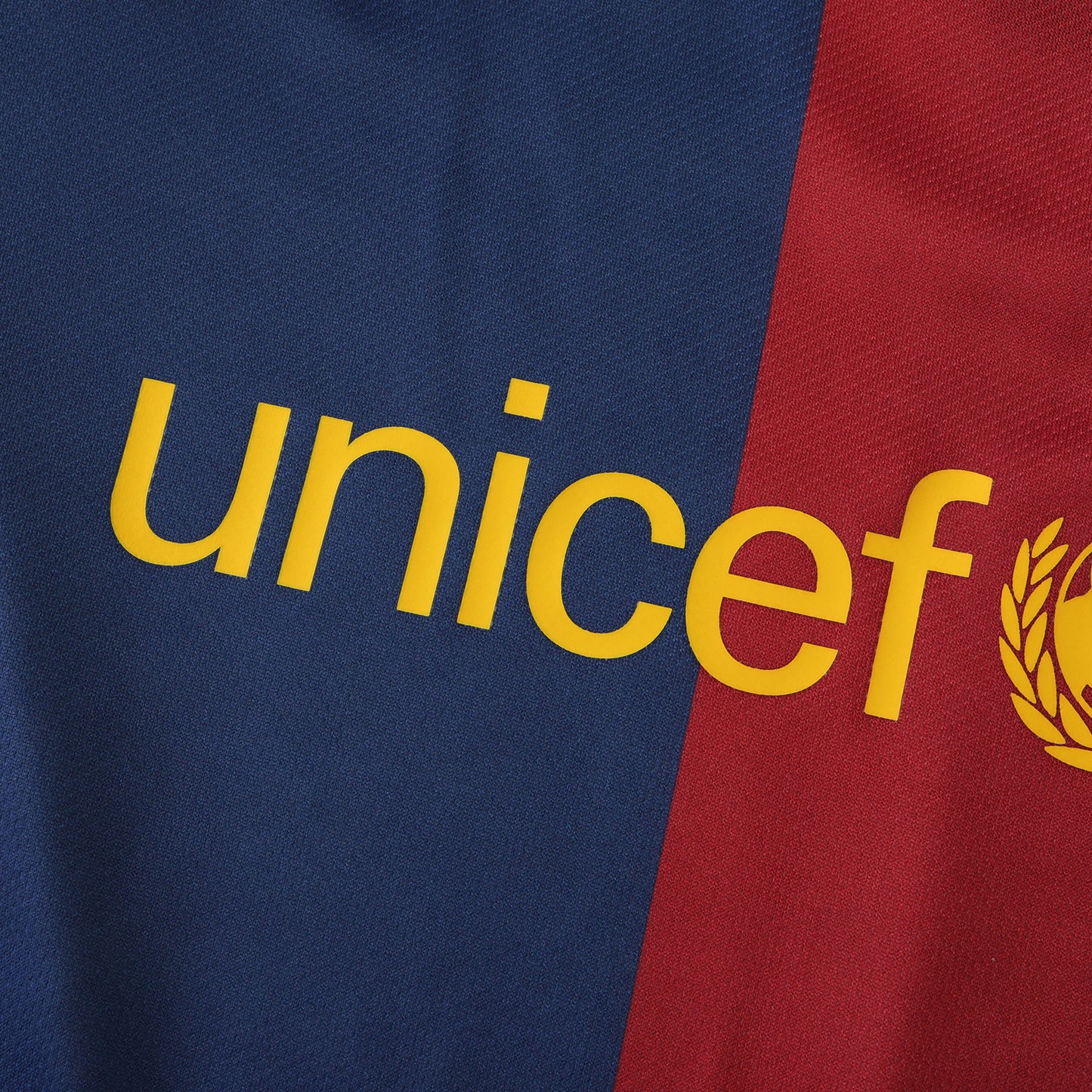 F.C. Barcelona Home Kids Kit 08/09 Season