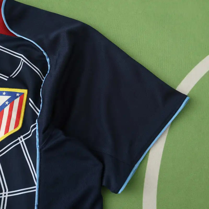 Club Atlético de Madrid Away Retro Fan Version 04/05 Season Jersey