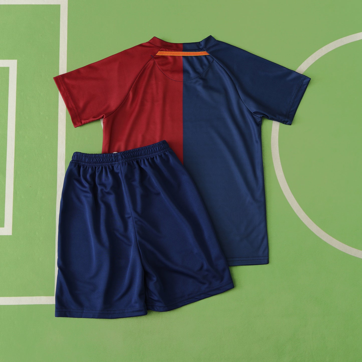 F.C. Barcelona Home Kids Kit 08/09 Season