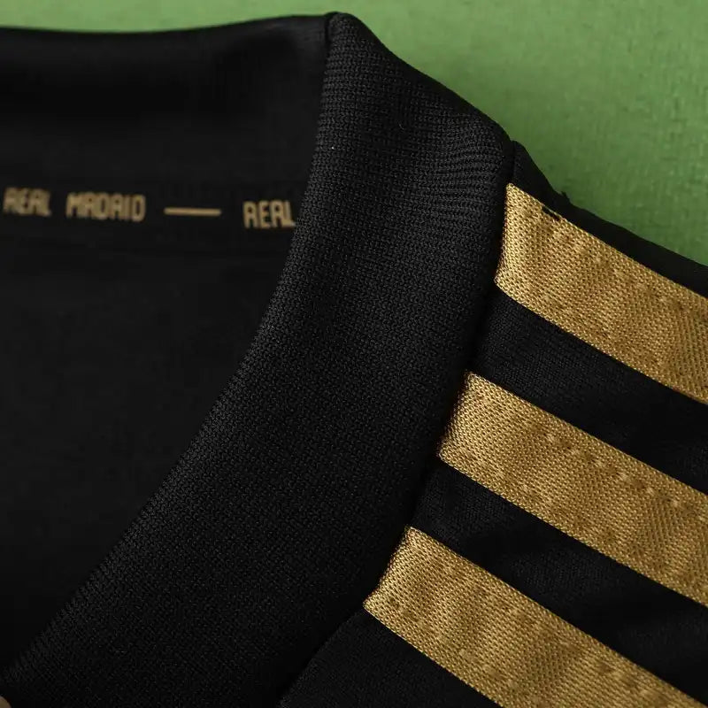 Real Madrid CF Away Retro Fan Version 11/12 Season Jersey