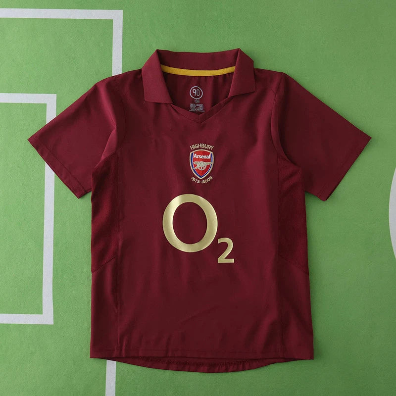 Arsenal F.C. Home Retro Kids Kit 05/06 Season
