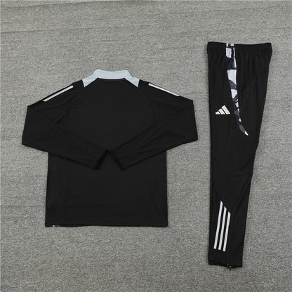 Manchester United 24/25 Black/Grey Training Suit
