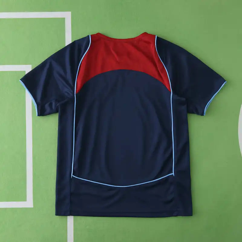 Club Atlético de Madrid Away Retro Kids Kit 04/05 Season