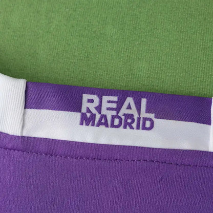 Real Madrid CF Away Retro Fan Version 16/17 Season Jersey